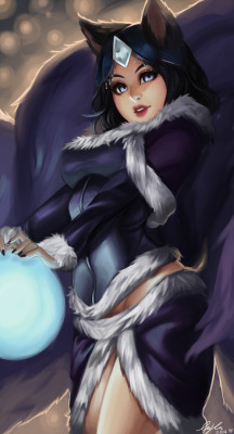 league-of-legends-sexy-girls:  Midnight Ahri by Reikoni