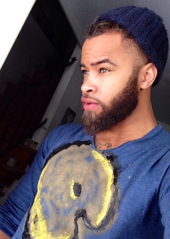 sleezedoutt:  Meet Davon. He’s an Artist 