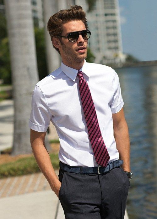 largeintimateparty: sometimes short sleeves are just what you need