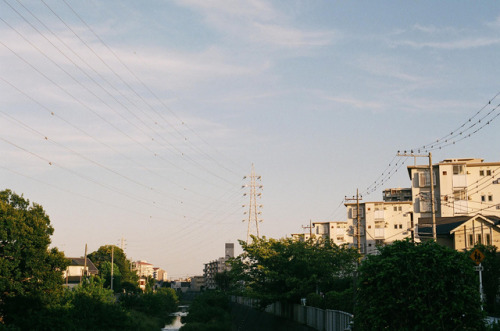 hisafoto - 小田急線散歩 46Machida , Tokyo Canon AE-1 + NFD50mm F1.4,...