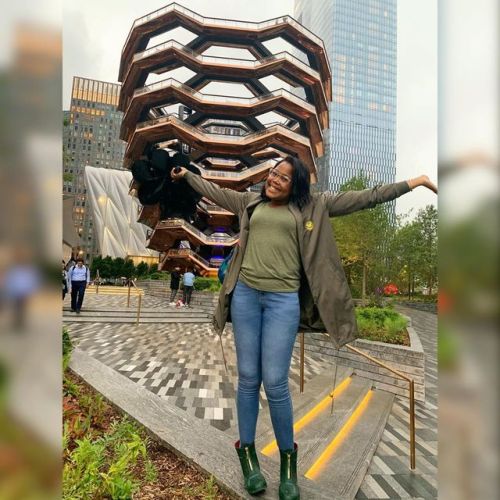 Rainy day New York shenanigans ☔️#thevessel #hudsonyards #newyork #nyc(at Hudson Yards New York)http