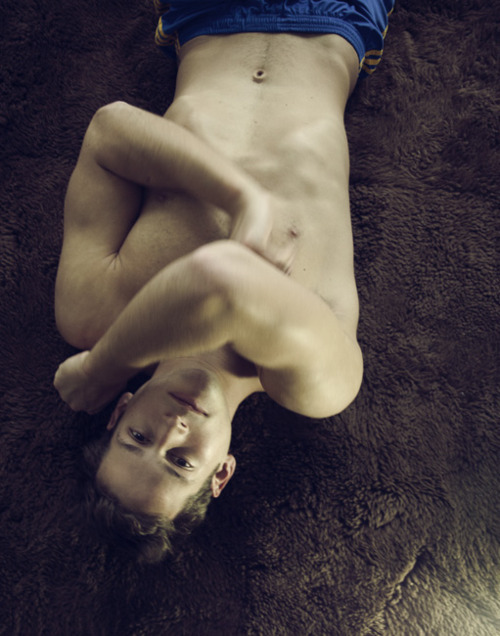 nicemale:  Max Emerson