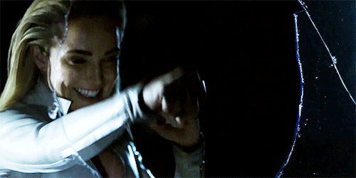 caitygifs:Caity Lotz behind the scenes with Entertainment Weekly.