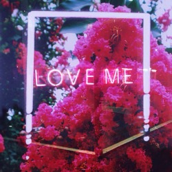 s-softsound:  // LOVE ME // 