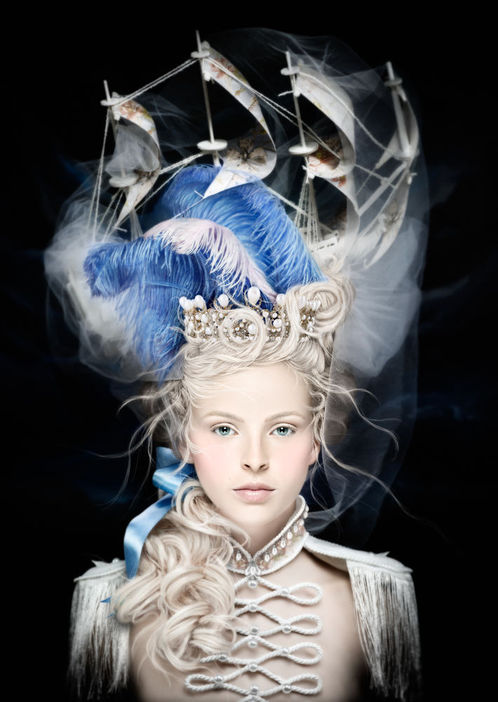 arsenicinshell:  La Belle Poule - Alexia Sinclair