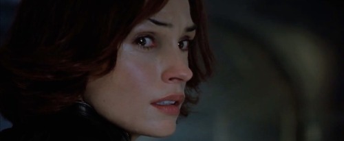 how can someone look so beautiful while crying that&rsquo;s really not fair