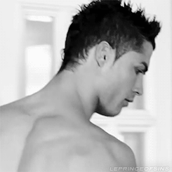 hotfamous-men:  Cristiano Ronaldo