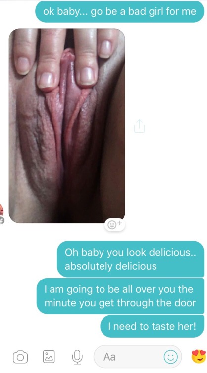 sugarpussies:  When my girl is at work and adult photos