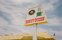 phdonohue:  donut queen | rubidoux, california ig: phdonohue   Me