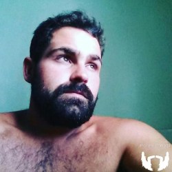 Homens Com Barbas