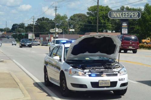 mypencries:  destinyrush:  and also most of the time cops conveniently forget to turn their body cameras on   This should be illegal and they should be fined   Time to buy our own dash cams like them Russians have, they have em front and back.