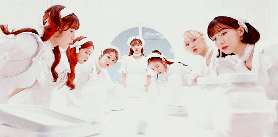 mimies:Oh My Girl ♡  Coloring Book teaser