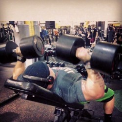 drwannabe:  Anthony Thomas pressing the 130s