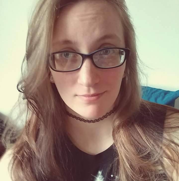 cutiebun-bun:  Okay. So, I have had so many requests to see my face. I’m caving,
