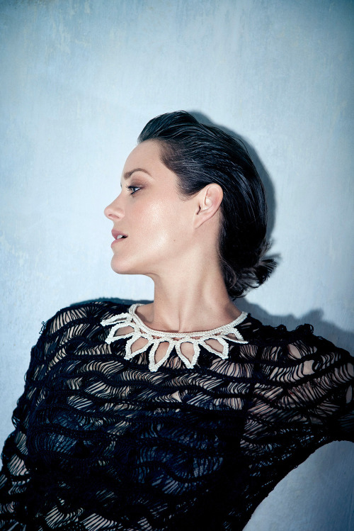 Porter #11 Winter 2015 : Marion Cotillard by Ryan McGinley