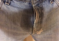 pants-pisser:  Leaking! 