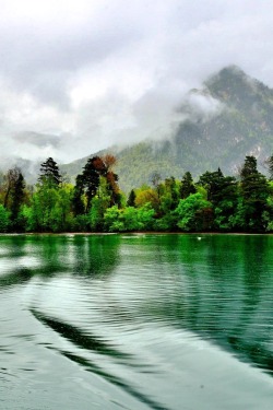 sublim-ature:  Lake Thun, SwitzerlandShuchun Du 