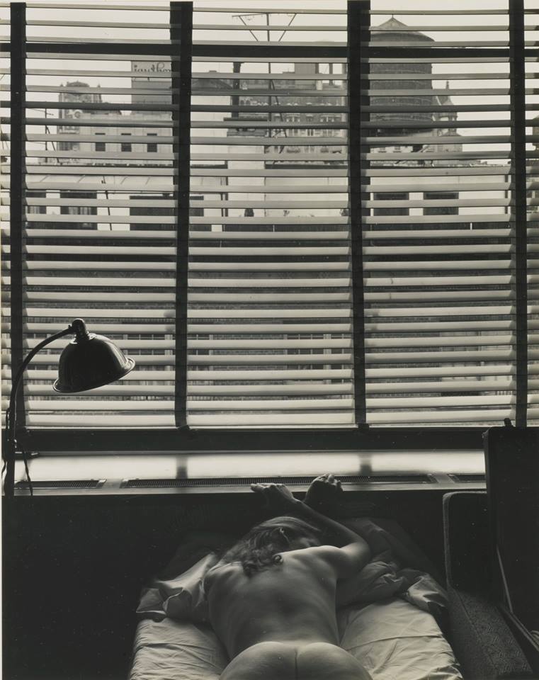 contemporaindufutur:    Edward Weston, New York interior   