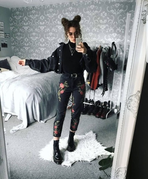punkfashion-butnotreally: i don’t care about the repercussions