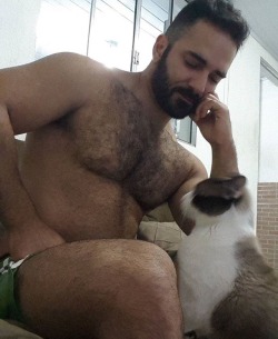 Follow my two hairy men blogs:http://sambrcln.tumblr.comhttp://hairysex.tumblr.com