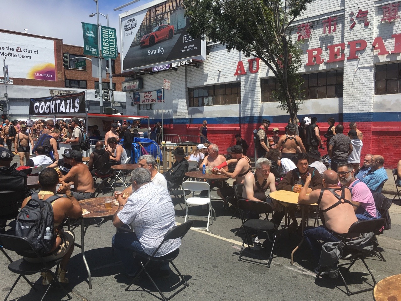 sfslavetobe:  Dore Alley 2018 There will be many hot pics of Dore Alley posted today