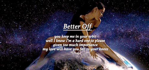 princess-meras: ariana grande lyrics + space