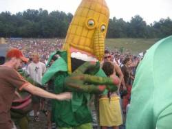 cakejam:  do NOT google corn man this is