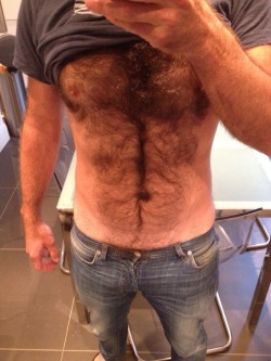 xr4tiboi:   hairystylz:   dirtysmellygreen:  manlybush:  WOW I’m in love with this rug of awesome fur and loving those pubes peeking over the top of those jeans too. Amazing 😍  I always hope I’m gonna see this when I lift up a man’s shirt  W♂♂F“The