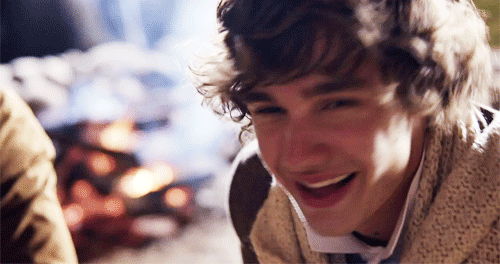 fuckboyharry:fuckboyharry:CURLY LIAM IS SO UNDERAPPRECIATE! KICK MY ASSWow. Amazing.Curly Liam Supre