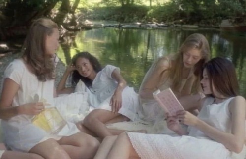 Me And The Other Girl Bloggers Fr