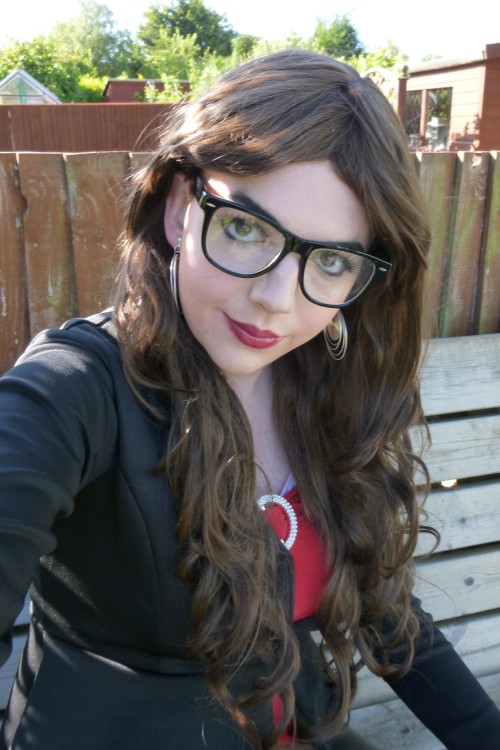 lucy-cd:  Pictures | OutsideGorgeous! love this outfit, so cute <3