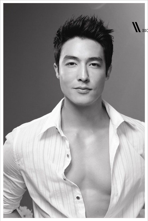 spacemonkeyg78: Daniel Henney He’s beautiful and who I picture as Murderbot during