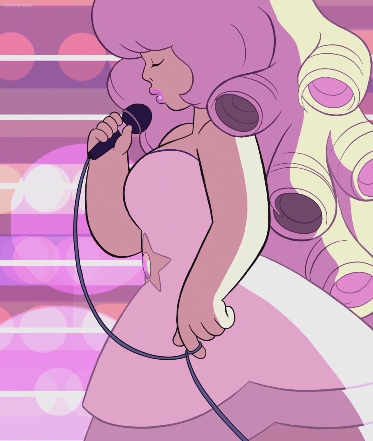 hayabusanonamae:   a full body picture of rose in steven universe’s episode “we