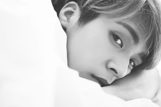 pervingonkpop:  When maknaes are out to kill us.