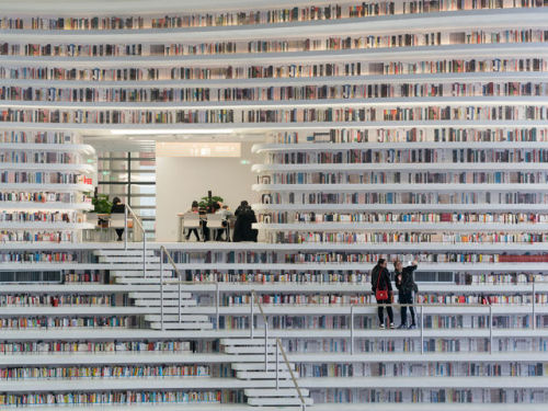 boredpanda:China Opens World’s Coolest Library With 1.2 Million Books, And Its Interior Will Take Yo