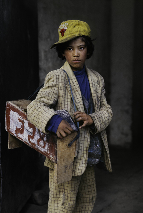 autremondeimagination:  Stolen Childhoods by Steve McCurry From Top: Africa, Tibet, Nepal, Kabul, Myanmar/ Burma, Afghanistan, Bangladesh, India, Burma, Niger 