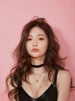 korean-dreams-girls: Sung Kyung - February