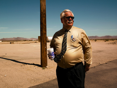 nitramar:  From the series “American Idler” photo by Gergely Szatmari.