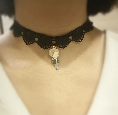 bought some choker necklace to try out how it would look with the chibilock ^^these aren’t available