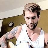 zachcpatton:  iwannabebad:  Can I somehow wake up as him tomorrow?    Can I somehow