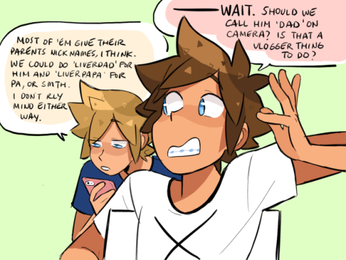 liverpepper: sora: where’d you even get all that stuff?? Roxas: Axel’s got a ton of makeup. But hey, check out the contour—sora: it’s just a brown smear on his face!! Roxas: I did my best okay 😤! (decided to finally redraw this post for it