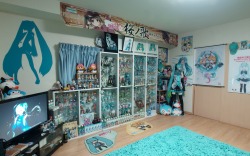 :o mds eu quero um quarto assim :o *-*