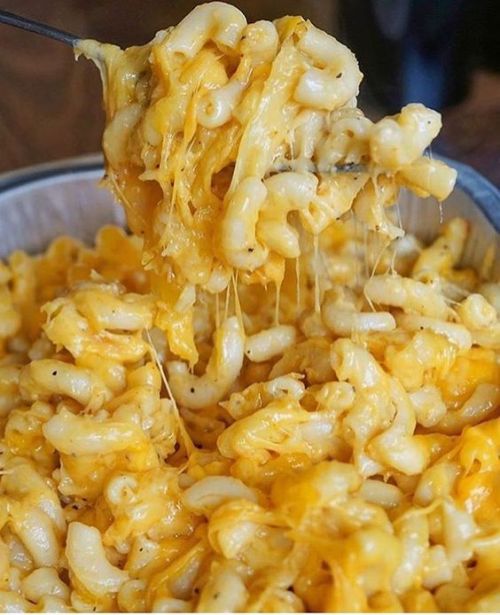 yummyfoooooood:  Mac and Cheese