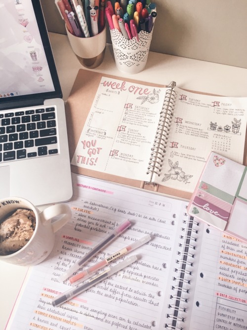 the-girlygeek:  3.9.16 // Nibbling on some coffee ice cream while I catch up on my marketing notes. 