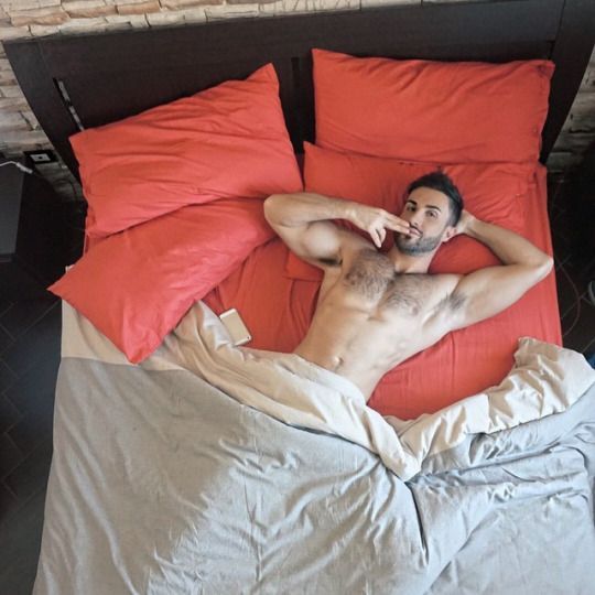 mancrushoftheday:  Reblogged via The Man Crush Blog / Facebook / @man_crush