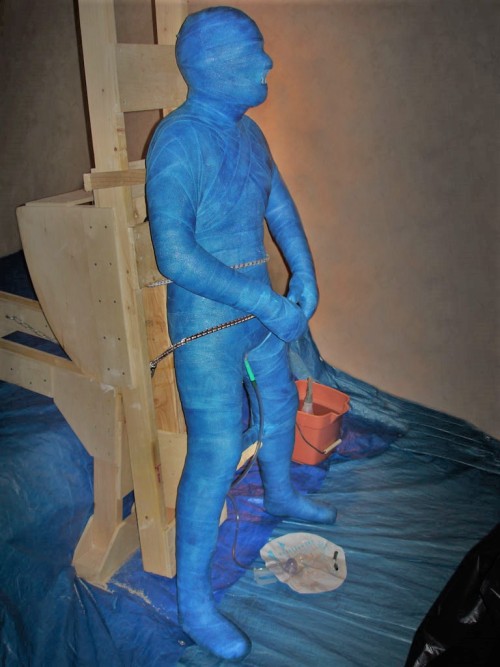 https://lovetapebondage.tumblr.com/post/149535153581