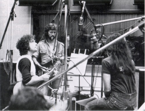 long-live-rock09:Bob Dylan, Eric Clapton & Emmylou Harris – 28 July 1975 recording session