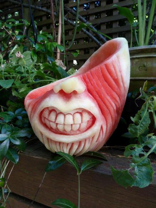 sixpenceee:  socially-awkwad:  sixpenceee:  So here are some of the creepiest watermelon sculptures I have found on the interest  The first one scared the shit outta me .  Imagine it crawling towards you in the middle of the night 