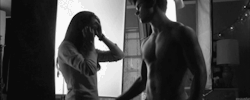 lov31iny0u:  No pido mucho, solo pido una persona que apesar de mi idioteces, mi bipolaridad y mis llantos, este allí para amarme y aceptarme tal cual soy. 