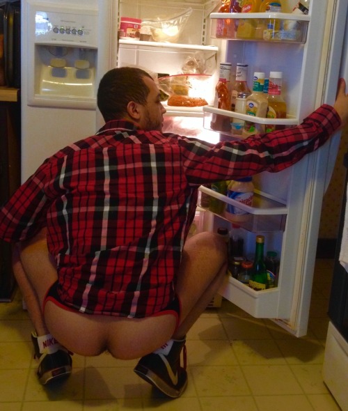 gaymerjai:  Anyone else hungry?